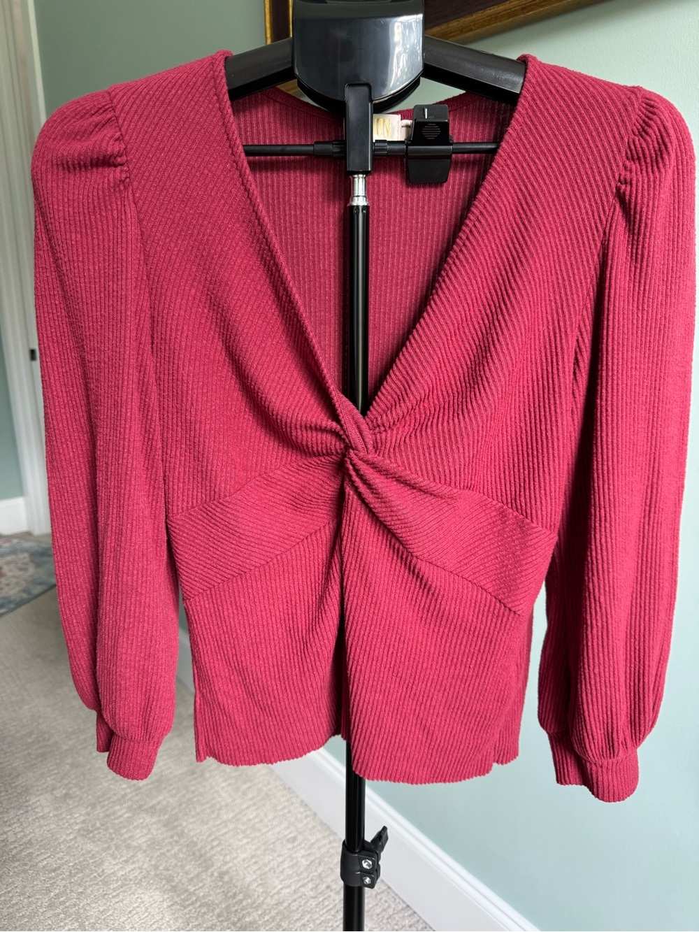 Nation LTD Kalani Ribbed Twist Front Top Sz Large Burgundy Puff Sleeve V-Neck